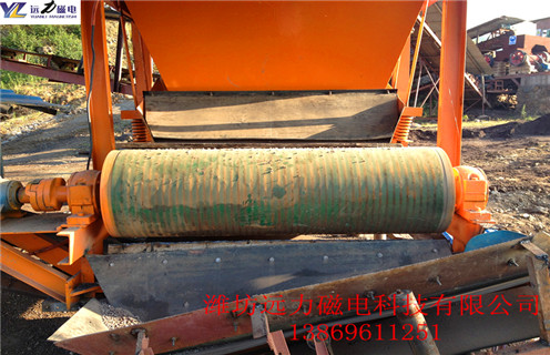 永磁辊式磁选机,河南永磁辊式登录入口_结构原理图_河南永磁辊式登录入口能选三氧化二铁吗? 永磁辊式磁选机,河南永磁辊式登录入口_结构原理图_河南永磁辊式登录入口能选三氧化二铁吗?