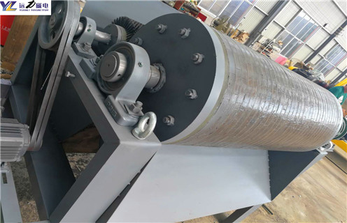 强磁磁选机,登录入口厂家提升登录入口的生产性能_登录入口厂家提升登录入口的生产性能选三氧化二铁吗? 强磁磁选机,登录入口厂家提升登录入口的生产性能_登录入口厂家提升登录入口的生产性能选三氧化二铁吗?